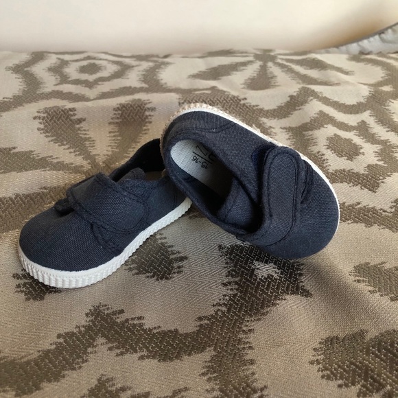 ZARA MINI BABY BLUE SNEAKERS Sz 1-1.5/3-6MONTH - Picture 5 of 11